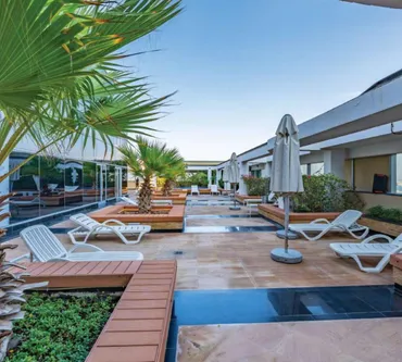 Large 1 BD