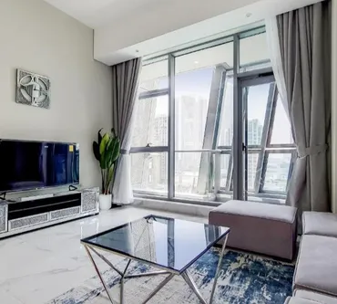 Apartment with 2 bedrooms in J One 