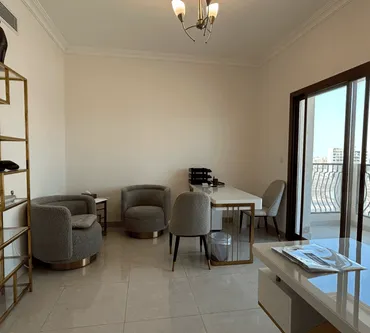 Studio in G24 Warsan