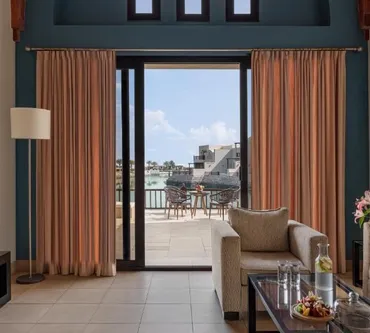Вилла с 1 спалней в The Cove Rotana Resort